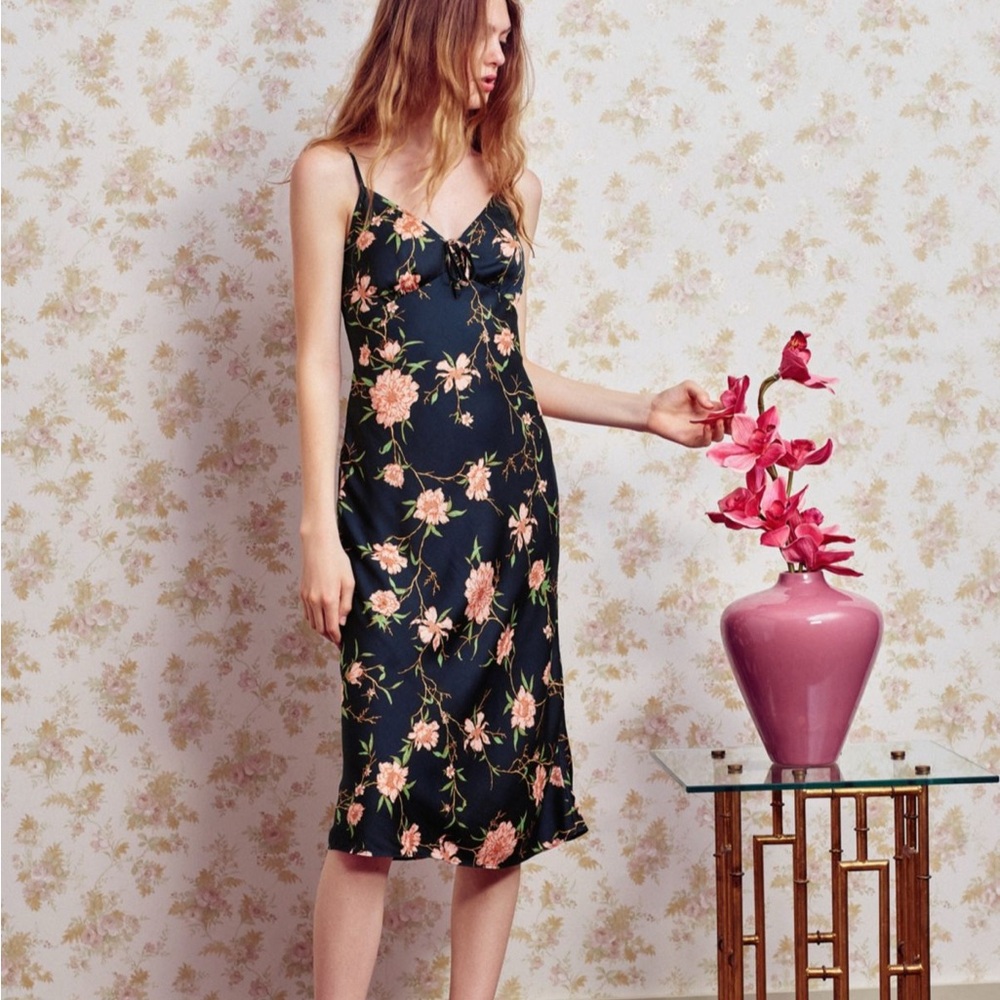 Urban Outfitters Dark Green/Black Floral Dress